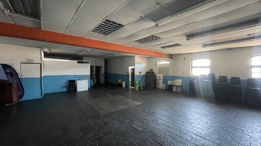 To Let commercial Property for Rent in Woodstock Western Cape